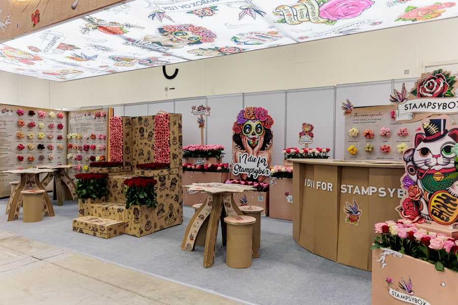 Розы на выставке IFTF в Нидерландах